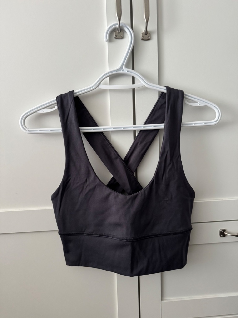 Cross-back Sports Bra - Dynamite XS